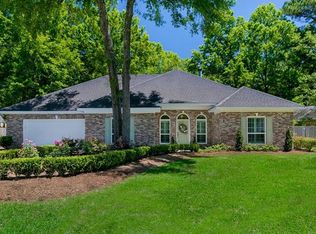 2065 Ponderosa Pl, Mandeville, LA 70448