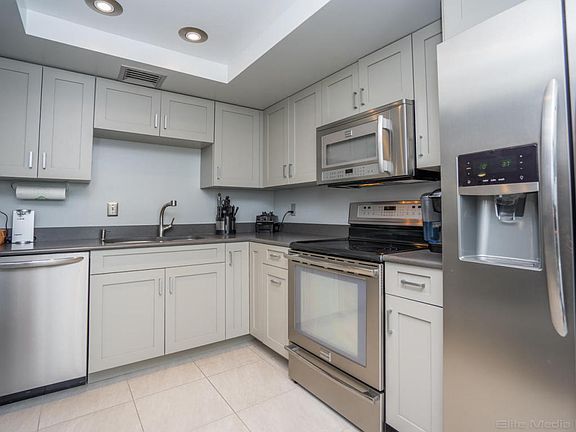 5th image of 1748 Jupiter Cove Dr APT 321