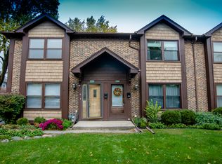 1109 W Hillgrove Ave, La Grange, IL 60525
