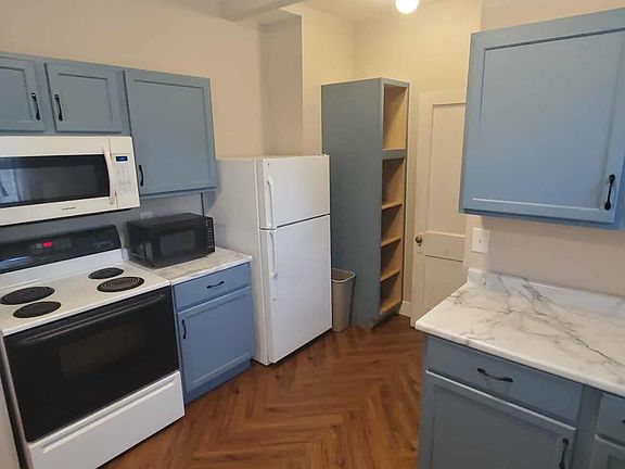 3rd image of 1819 Linden Ave SE