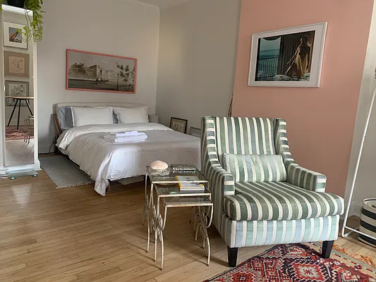 Rented by Owner | media 22