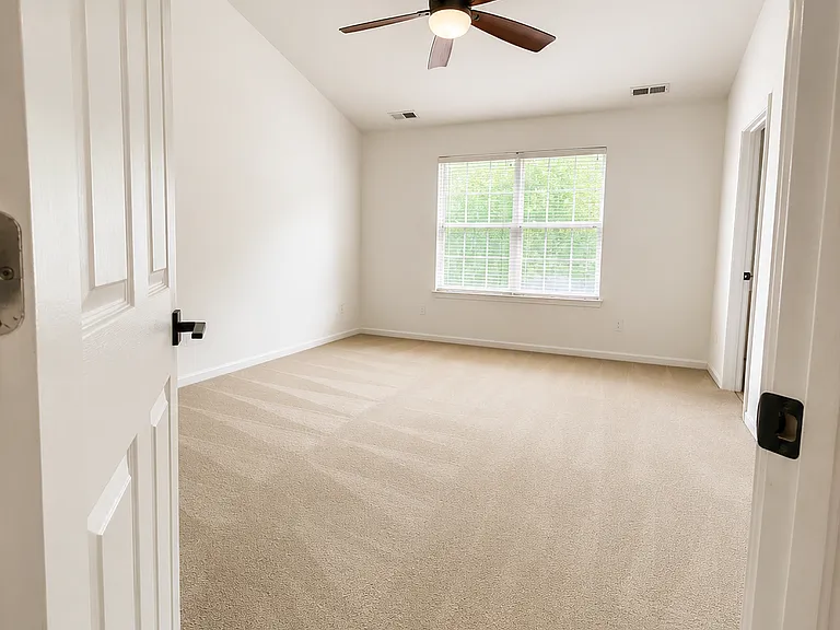 6615 Riva Ridge Ct — Photo 12