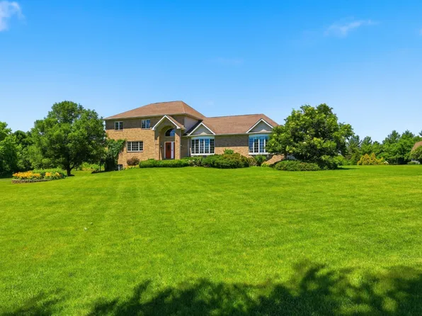 8240 W Yorkshire Ln, Monee, IL 60449