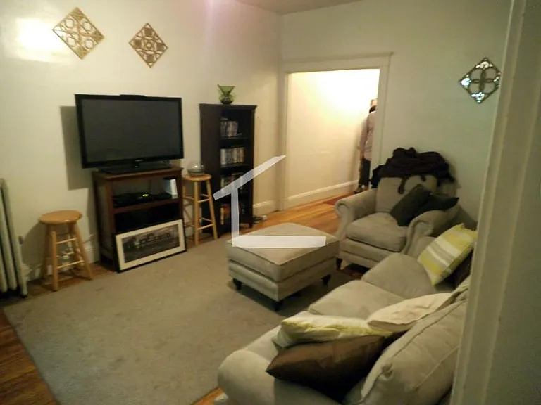 35 Mount Hood Rd #8 — Photo 9