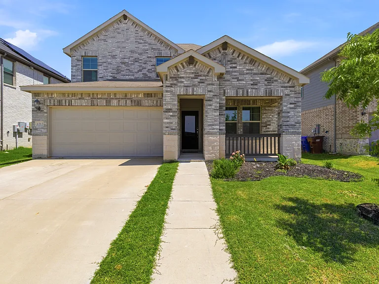 1212 Blue Ridge Pl — Photo 2