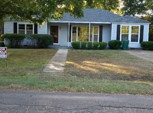 203 Turner St, Winona, MS 38967