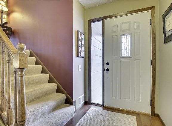 3rd image of 2500 Terrace Dr