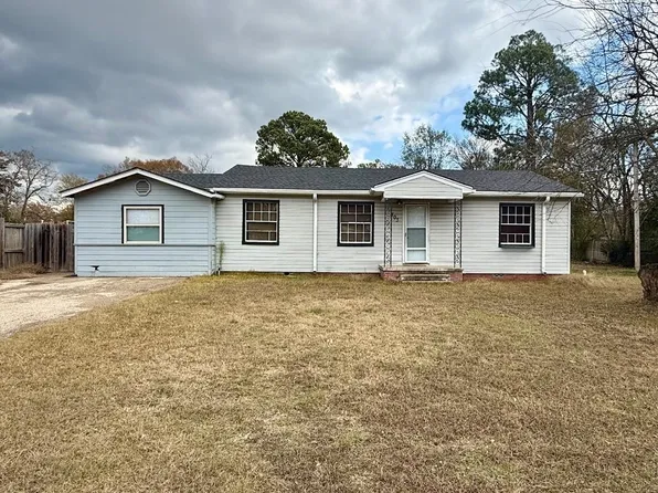 503 S Oak St, Hallsville, TX 75650