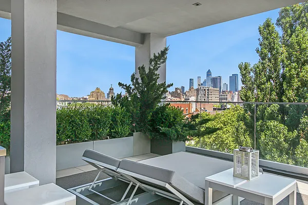 Rented by Compass | media 39