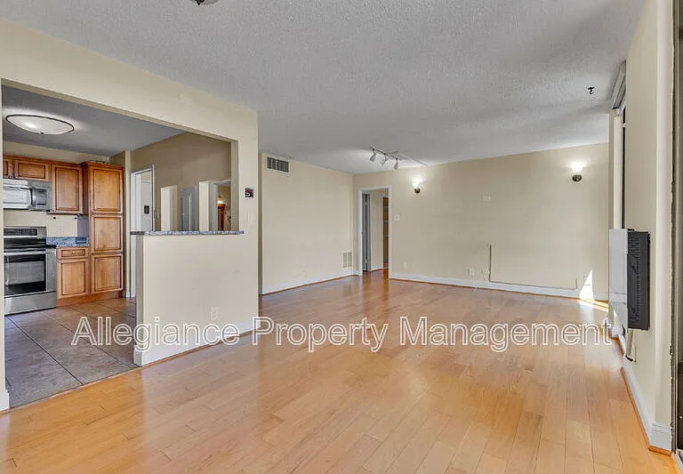 6800 Fleetwood Rd #1105 — Photo 5