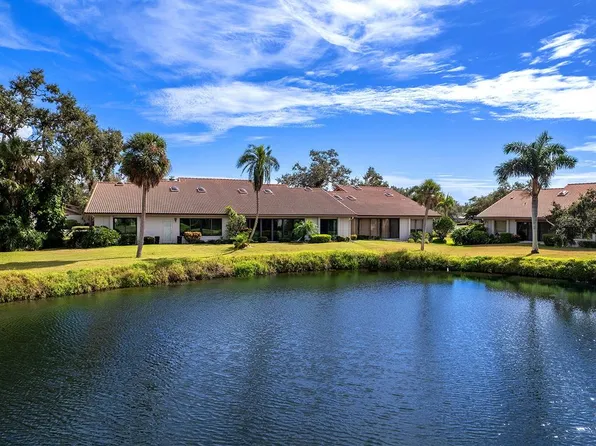 6094 Wilshire Blvd #8, Sarasota, FL 34238