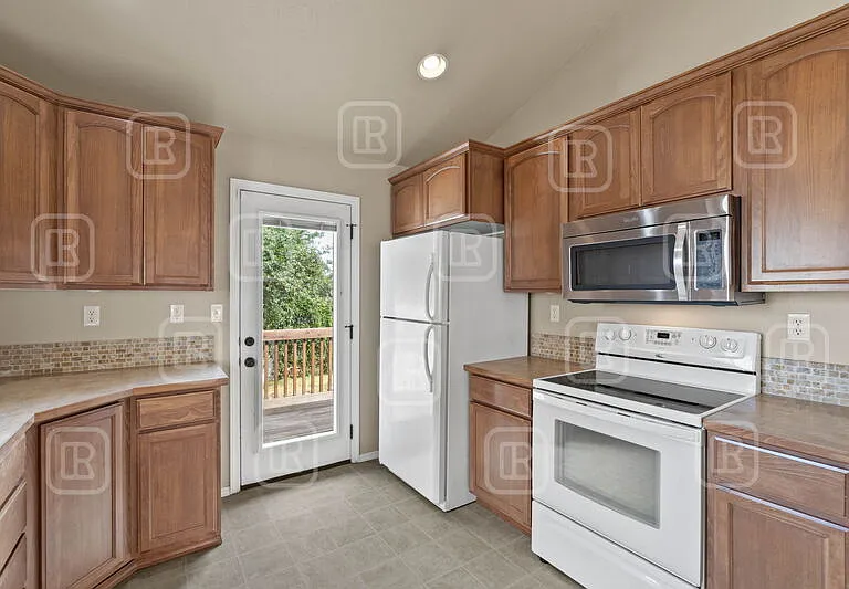 17509 E Nora Ln — Photo 10
