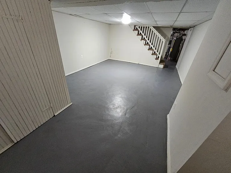 3406 Kenyon Ave — Photo 14