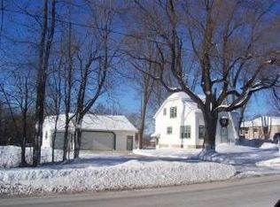 975 N Milwaukee St, Lomira, WI 53048