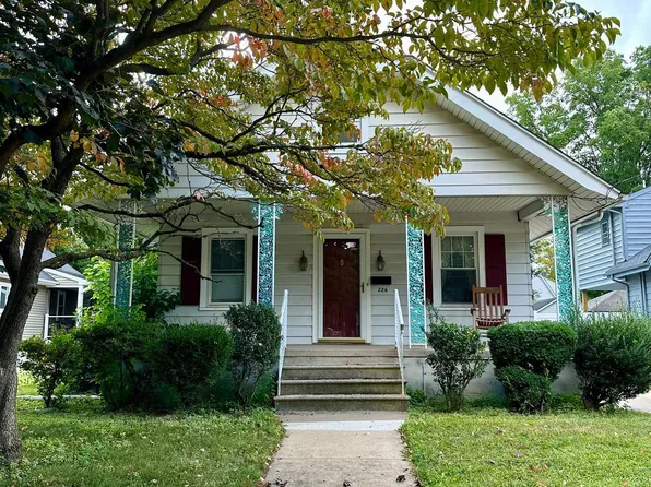 226 Park Pl, Audubon, NJ 08106