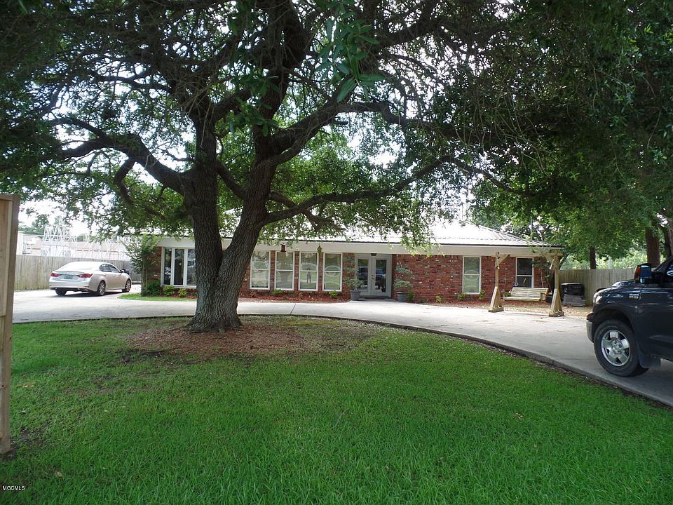 1st image of 10223 Boney Ave #D