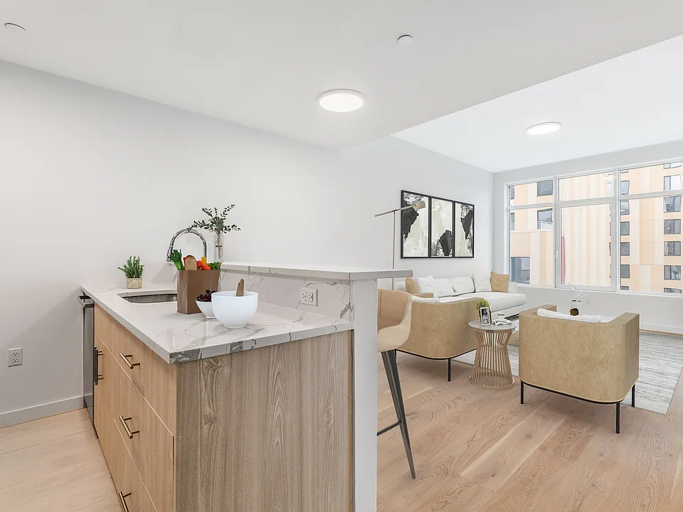 1516 Park Ave #8A