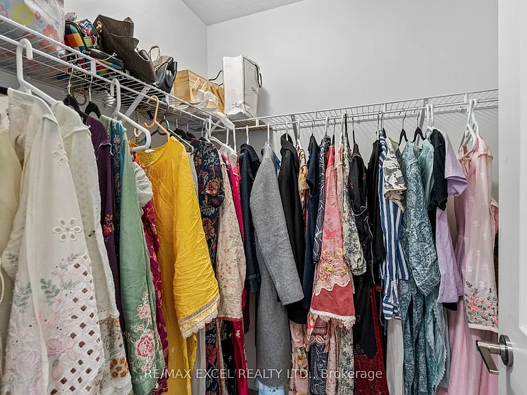 37 Macpherson St — Photo 43