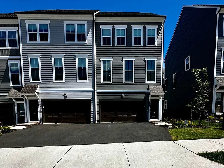 1715 Beech Leaf St — Photo 1