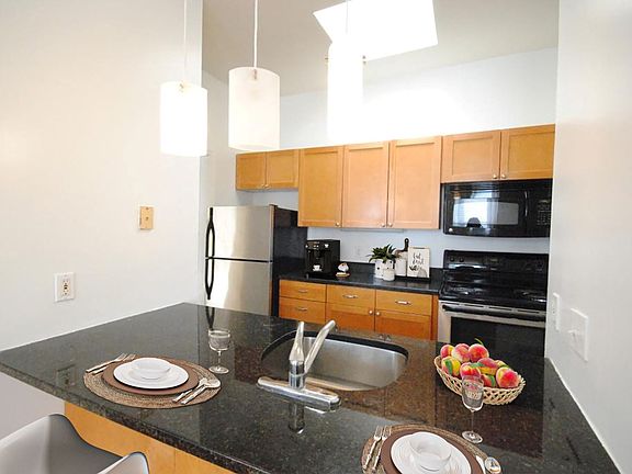 3rd image of 322-330 N Euclid Ave #9132789