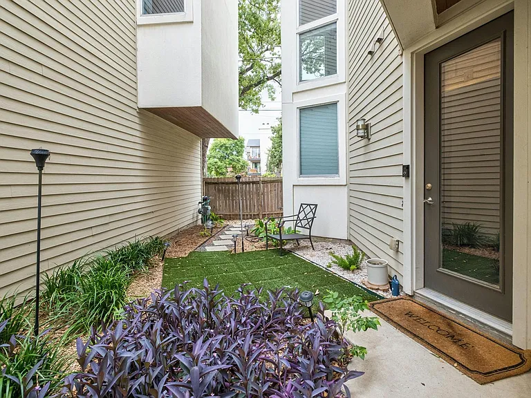 1314 Norwalk Ln #B — Photo 24