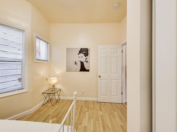 3rd image of 3649 Martin Luther King Jr Way #3647