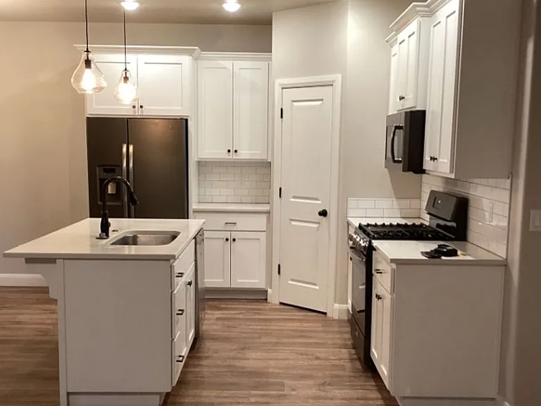 3061 W 1725 N #16 — Photo 5