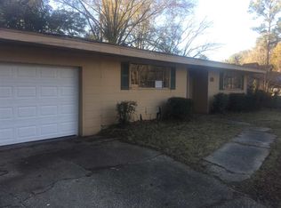 4039 Meadowlane Dr, Jackson, MS 39206