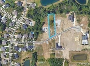 6731 Roseberry Dr, Shelby Township, MI 48316