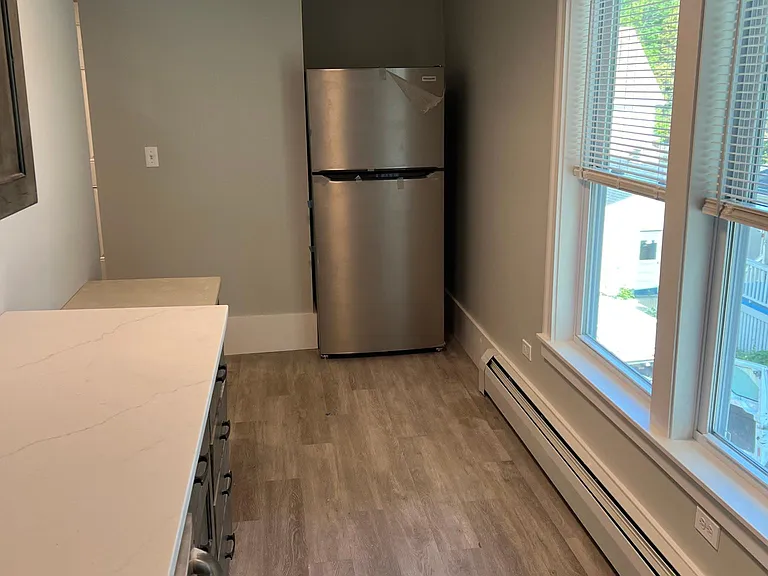 39 Washington St #2 — Photo 9