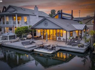 2630 N Hayden Island Dr SLIP 17, Portland, OR 97217