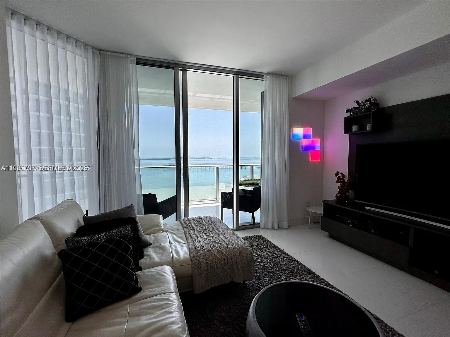 Brickellhouse Condo — Photo 4