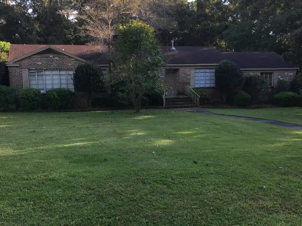 4213 Michael Blvd, Mobile, AL 36609