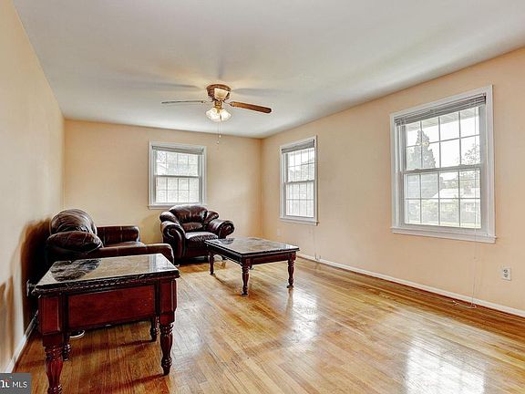 4th image of 3120 Beltsville Rd