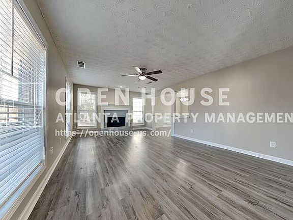 4th image of 368 Dunagan Chase Dr SE