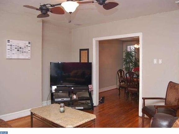 4th image of 5104 N Fairhill St