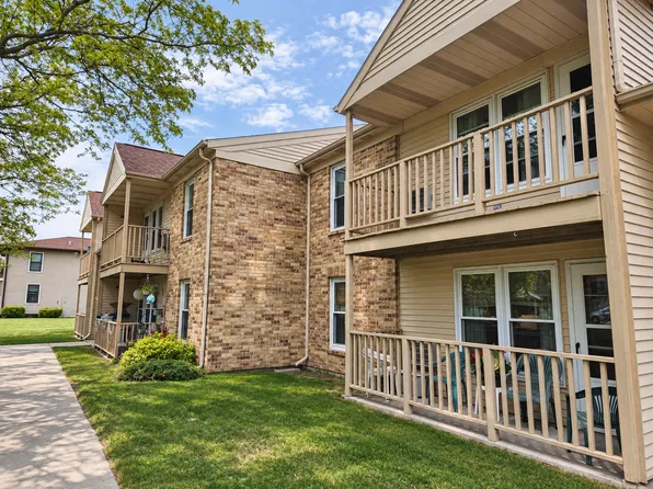 429 Pine St #8, Sauk City, WI 53583