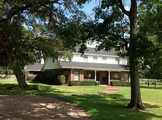 606 County Road 174, Wharton, TX 77488