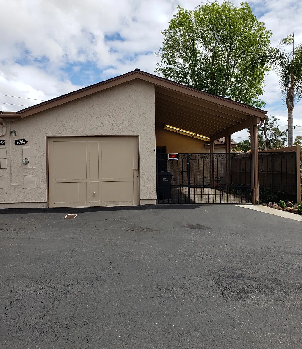 1044 Turnstone Way - 1 — Photo 3