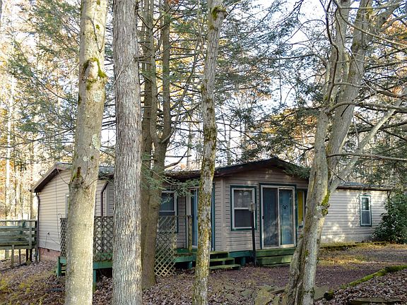 2nd image of 31 Hillary Dr