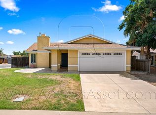 120 S Ralph Rd, Lake Elsinore, CA 92530