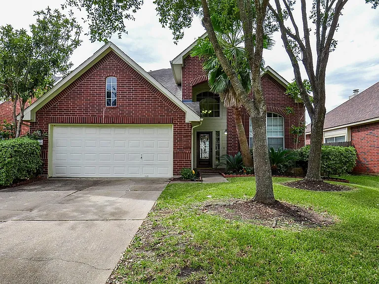 5439 Santa Chase Ln — Photo 1