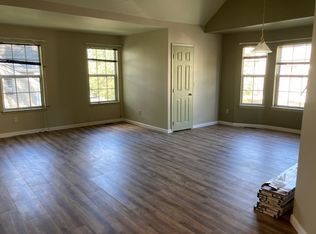 31 Four Oaks Rd #31, Bedminster, NJ 07921