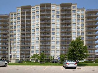 353 Commissioners Rd W #903, London, ON N6J0A3