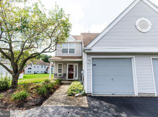 343 Birch Hollow Dr, Bordentown, NJ 08505