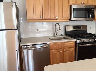 19-23 23rd Rd #2, Astoria, NY 11105