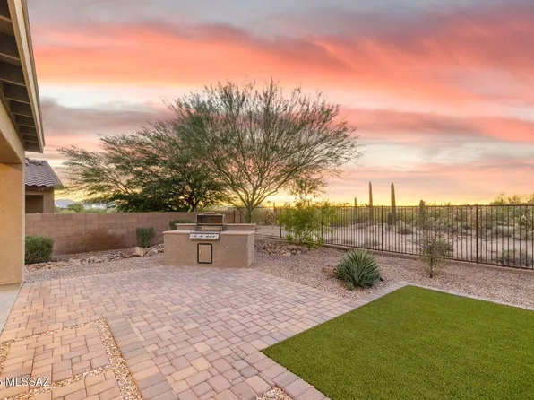 3592 W Granite Vista Dr, Tucson, AZ 85742
