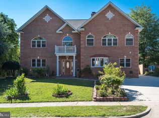 6212 Dana Ave, Springfield, VA 22150