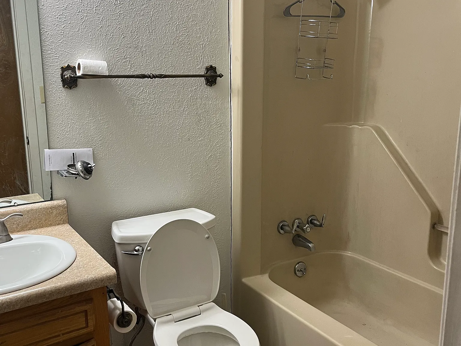 2 bed, 1291 sqft, $1,575 — Photo 4