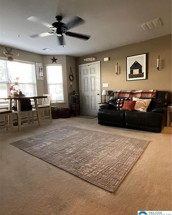 2nd image of 3045 Davenport Way